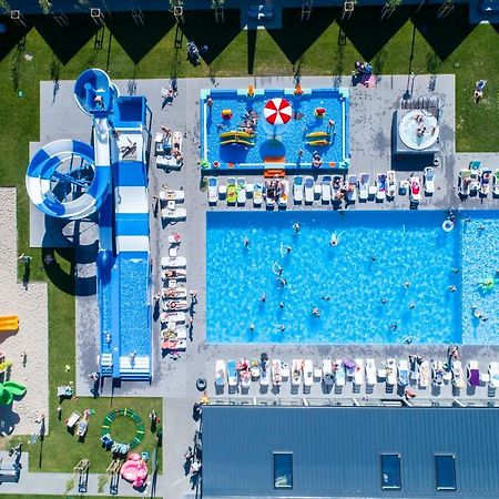 Holiday Park & Resort Rowy エクステリア 写真
